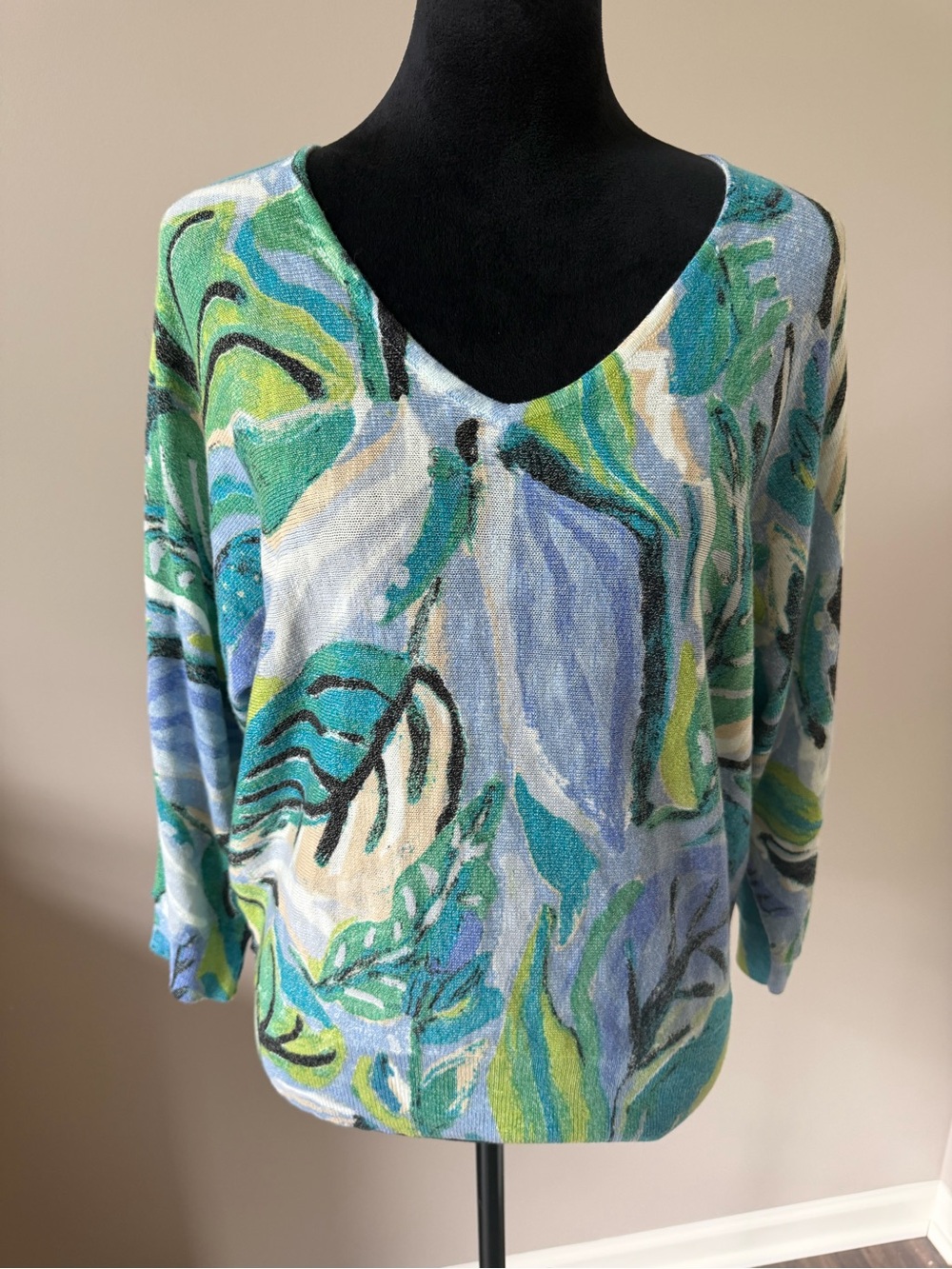 NIC+ZOE V-Neck Floral Print Lightweight Sweater in Teal & Blue Large